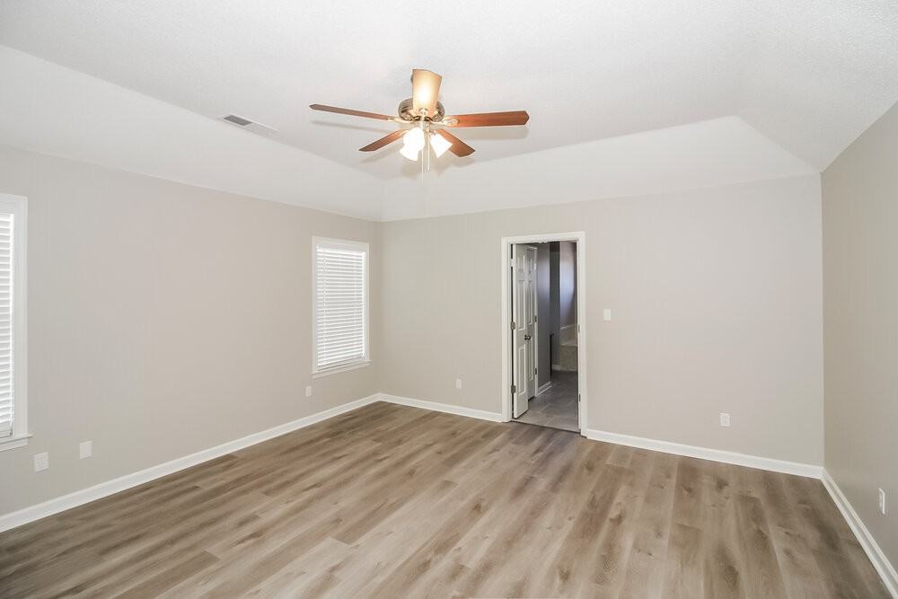 4172 Hidden Fern Ln N - Photo 7 of 16