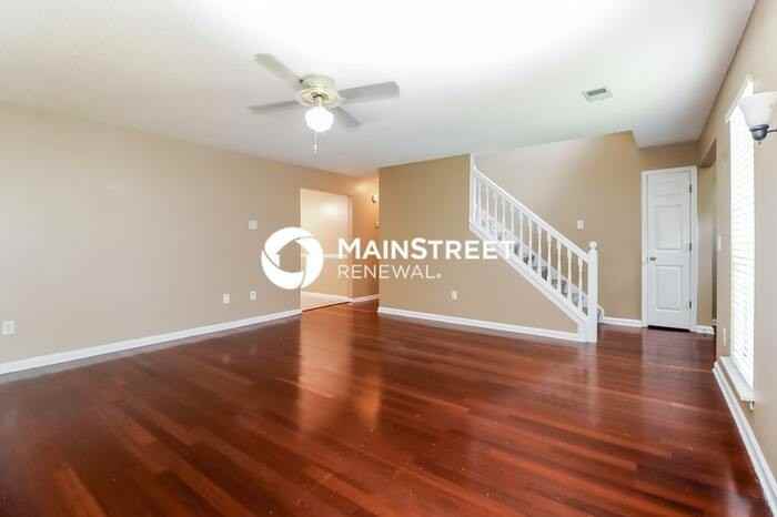 1198 Oak Knoll Ct - Photo 3 of 17