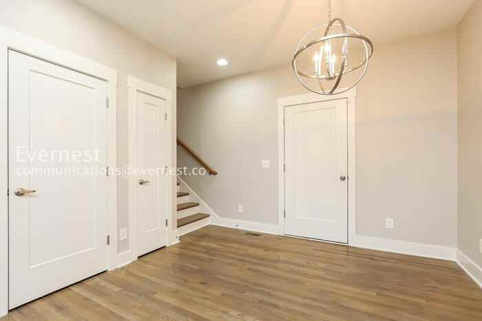 220 Croleywood Ln - Photo 7 of 25