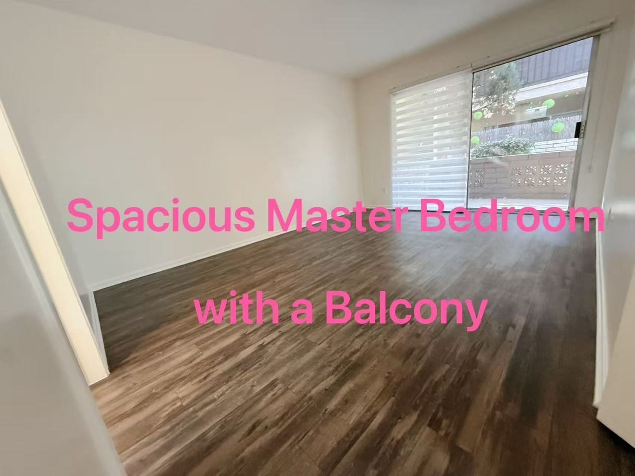 121 East Live Oak Street - Photo 6 of 10