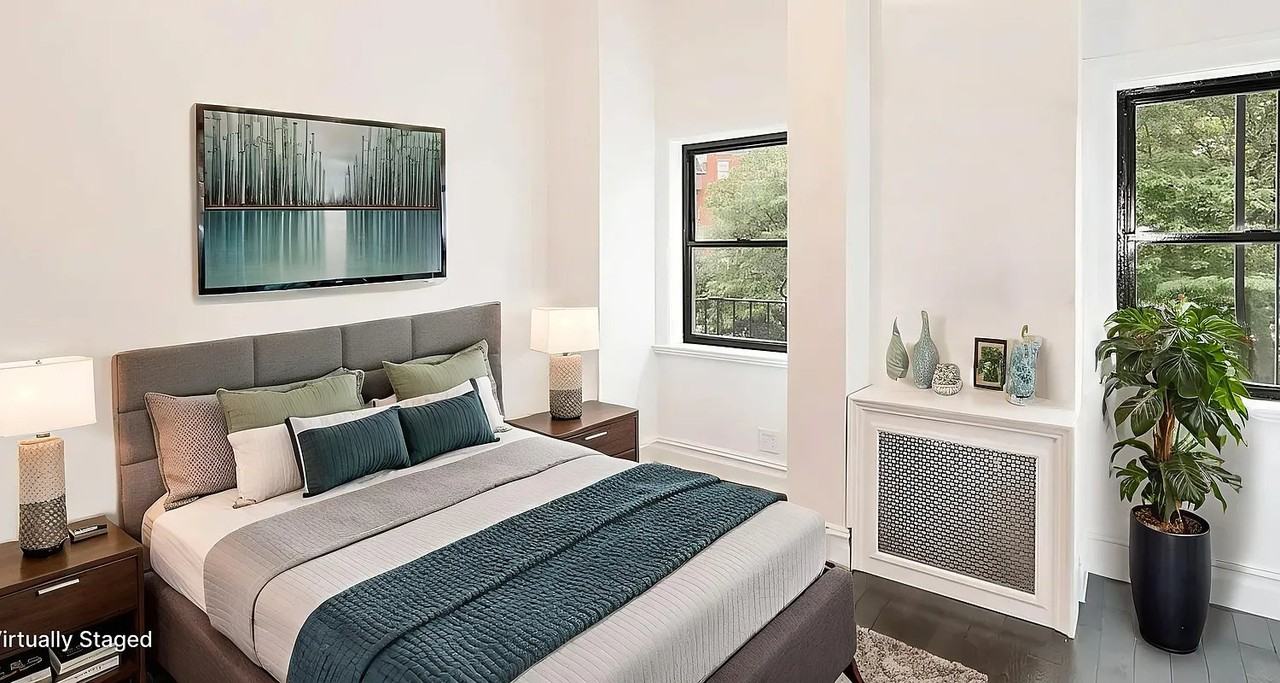 11 Abingdon Sq #1R - Photo 2 of 6