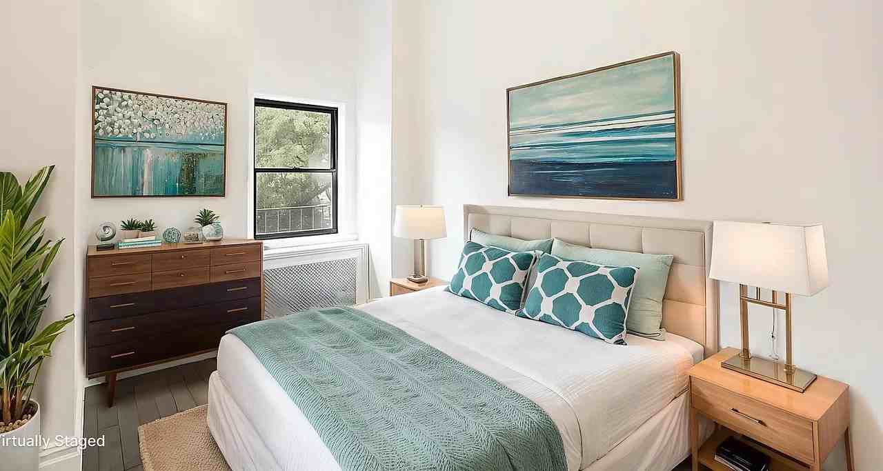 11 Abingdon Sq #1R - Photo 3 of 6