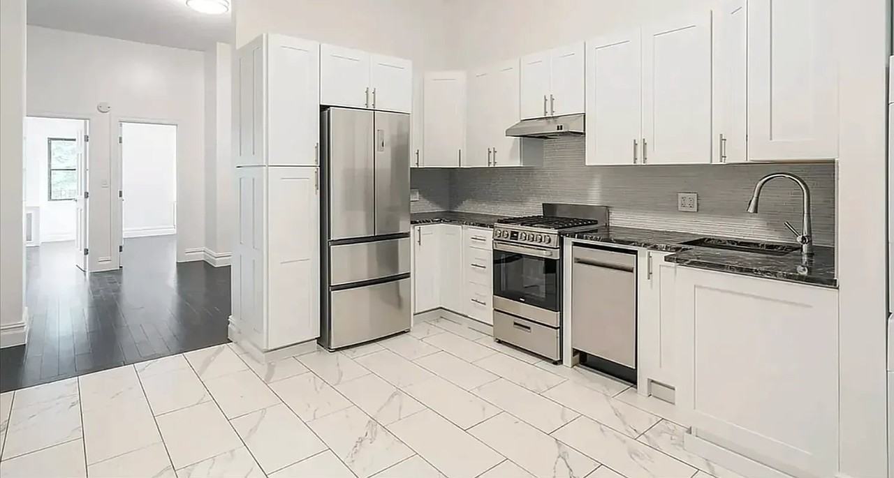 11 Abingdon Sq #1R - Photo 5 of 6