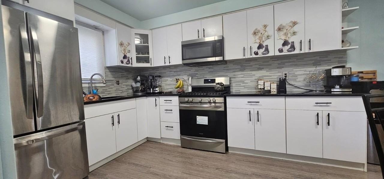 8179 Whitefield St - Photo 2 of 7