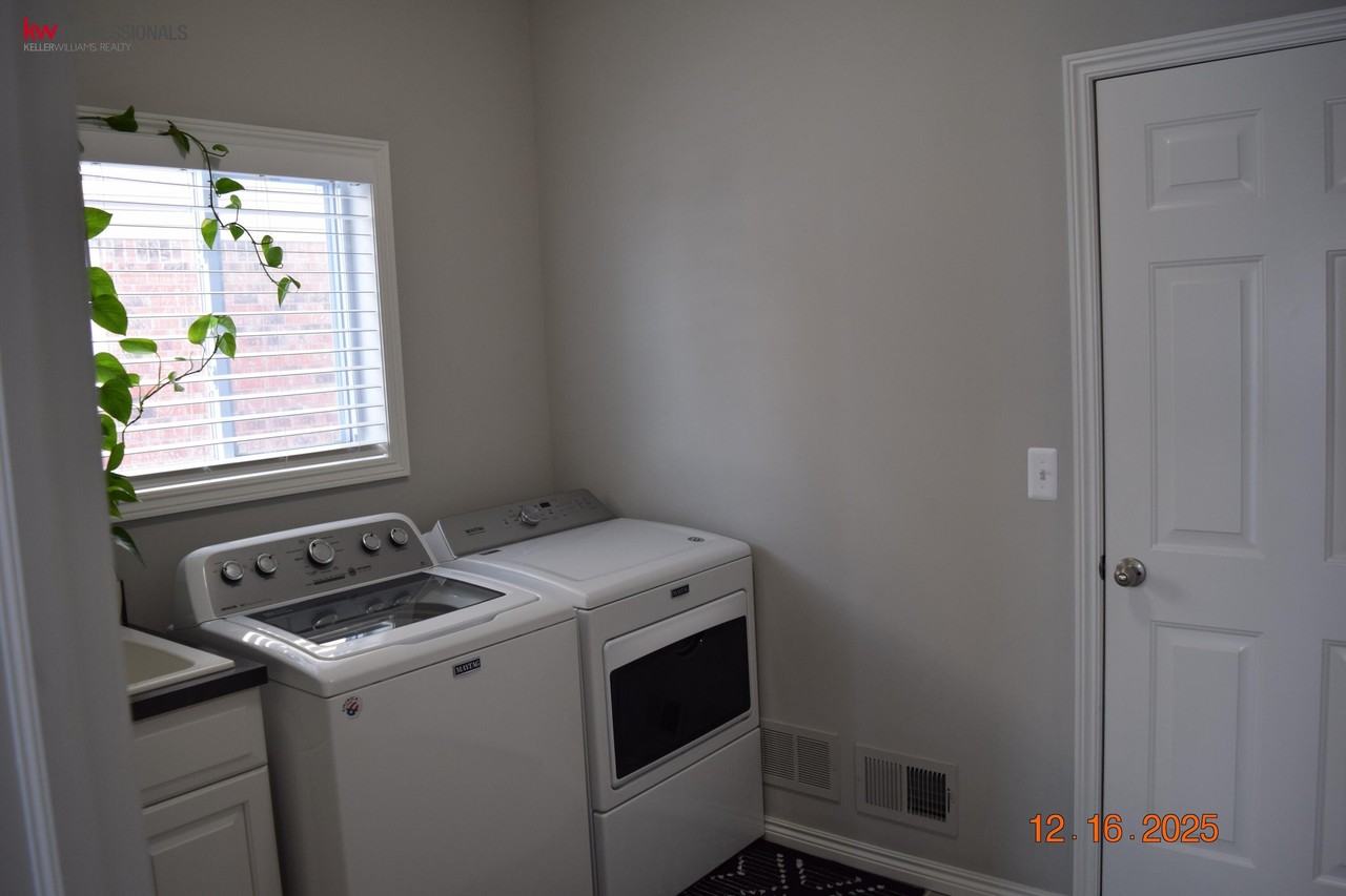 30295 Berghway Trl - Photo 6 of 17