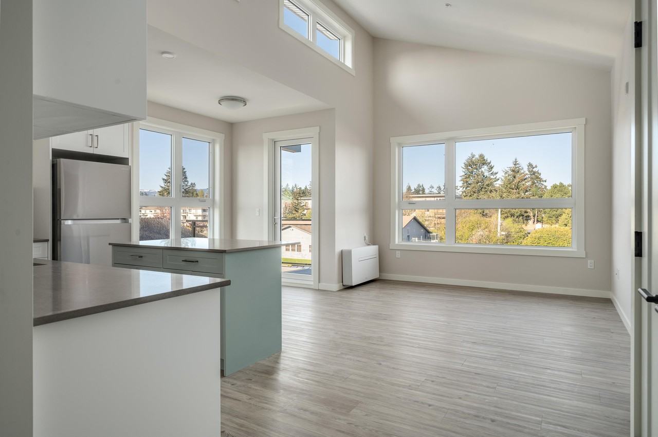 Salish Sands - Photo 4 of 44