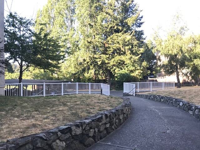 Olympic View Terrace - Photo 4 of 23