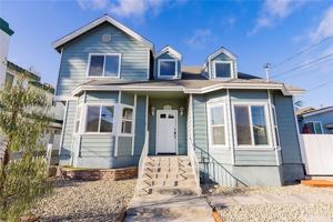 featured image of 2215 Marshallfield Ln #A