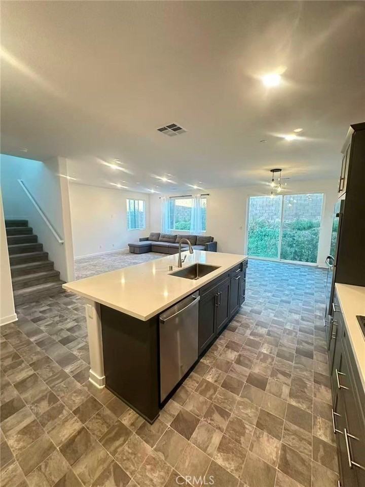 2595 E Pheasant Way - Photo 5 of 19