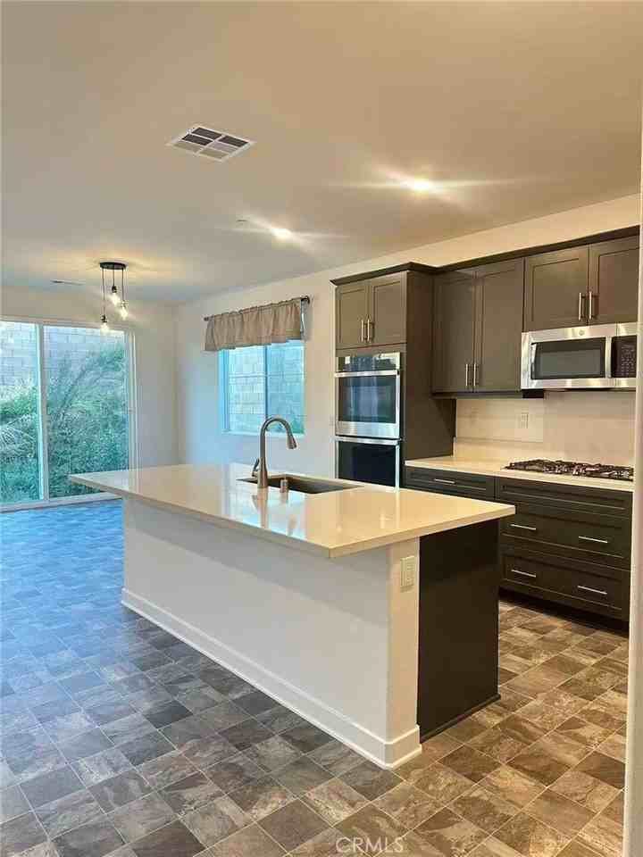 2595 E Pheasant Way - Photo 7 of 19