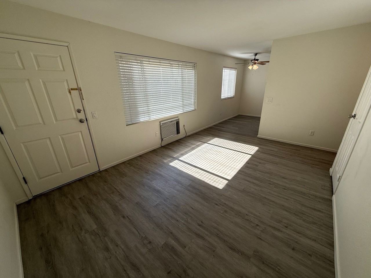 Barcelona Street - Photo 7 of 8