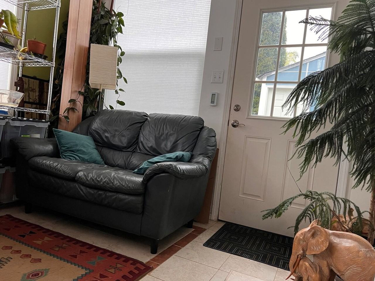 938 21st Ave #1273351P - Photo 4 of 27