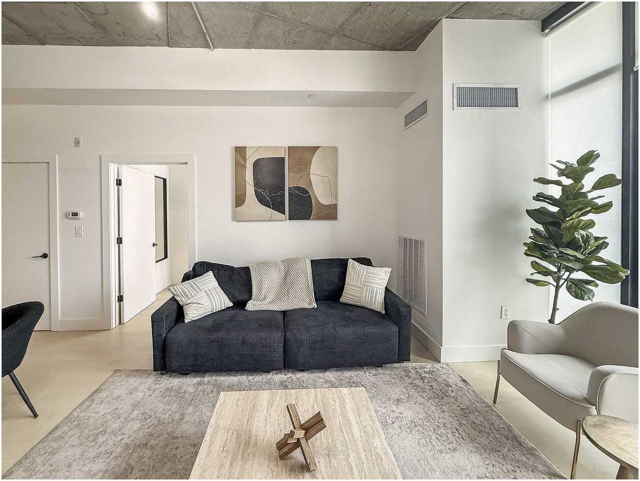 1247 North 2nd Street - Photo 4 of 18