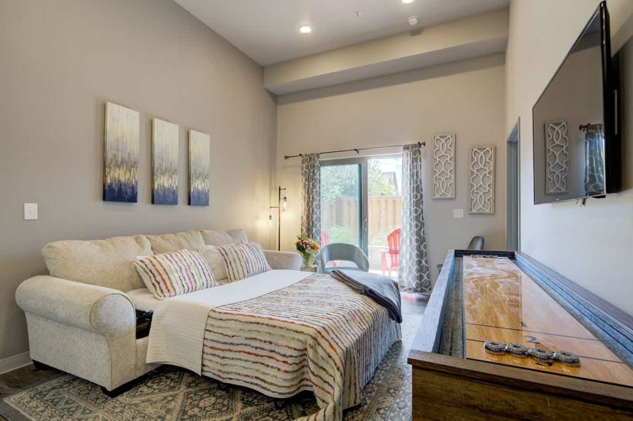 2210 Remington Way #1339971P - Photo 4 of 36