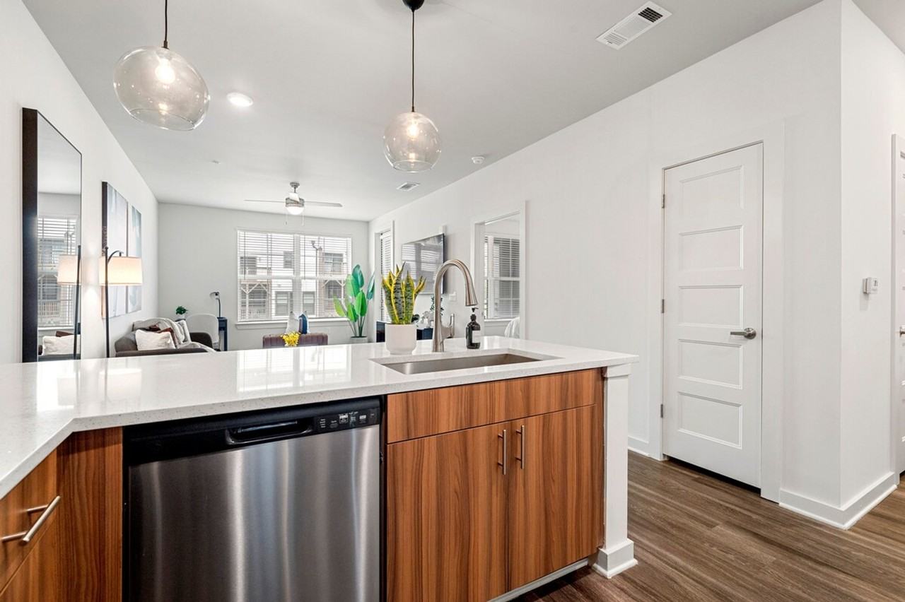 2048 Bolton Dr Nw #1351863P - Photo 7 of 15