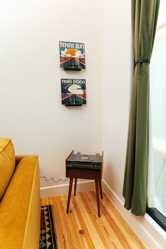 1911 3rd Ave N #1352414P - Photo 3 of 25