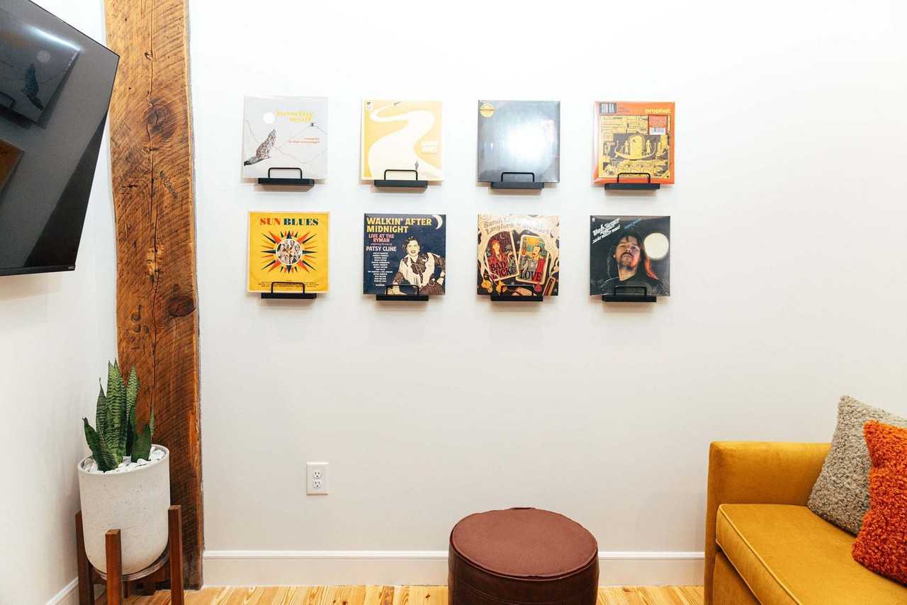 1911 3rd Ave N #1352414P - Photo 5 of 25