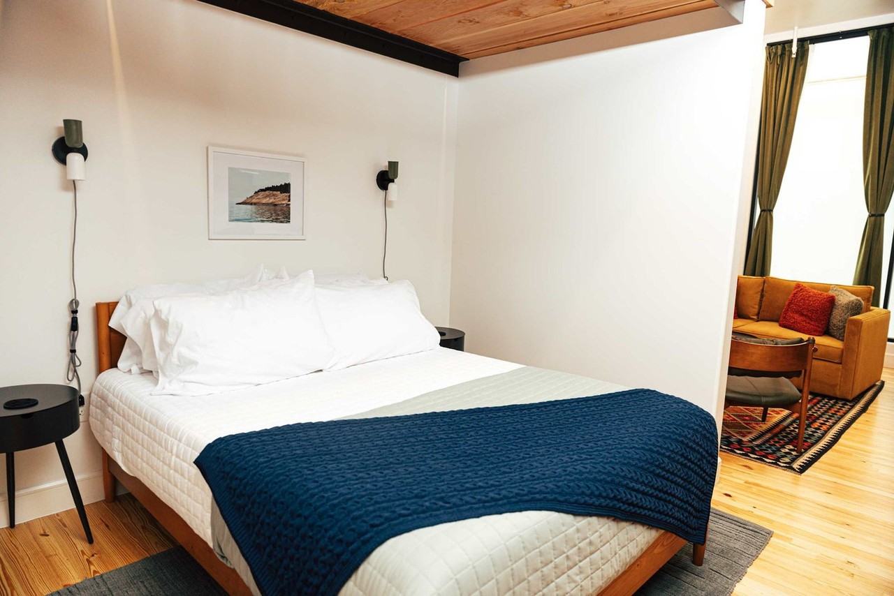 1911 3rd Ave N #1352414P - Photo 6 of 25