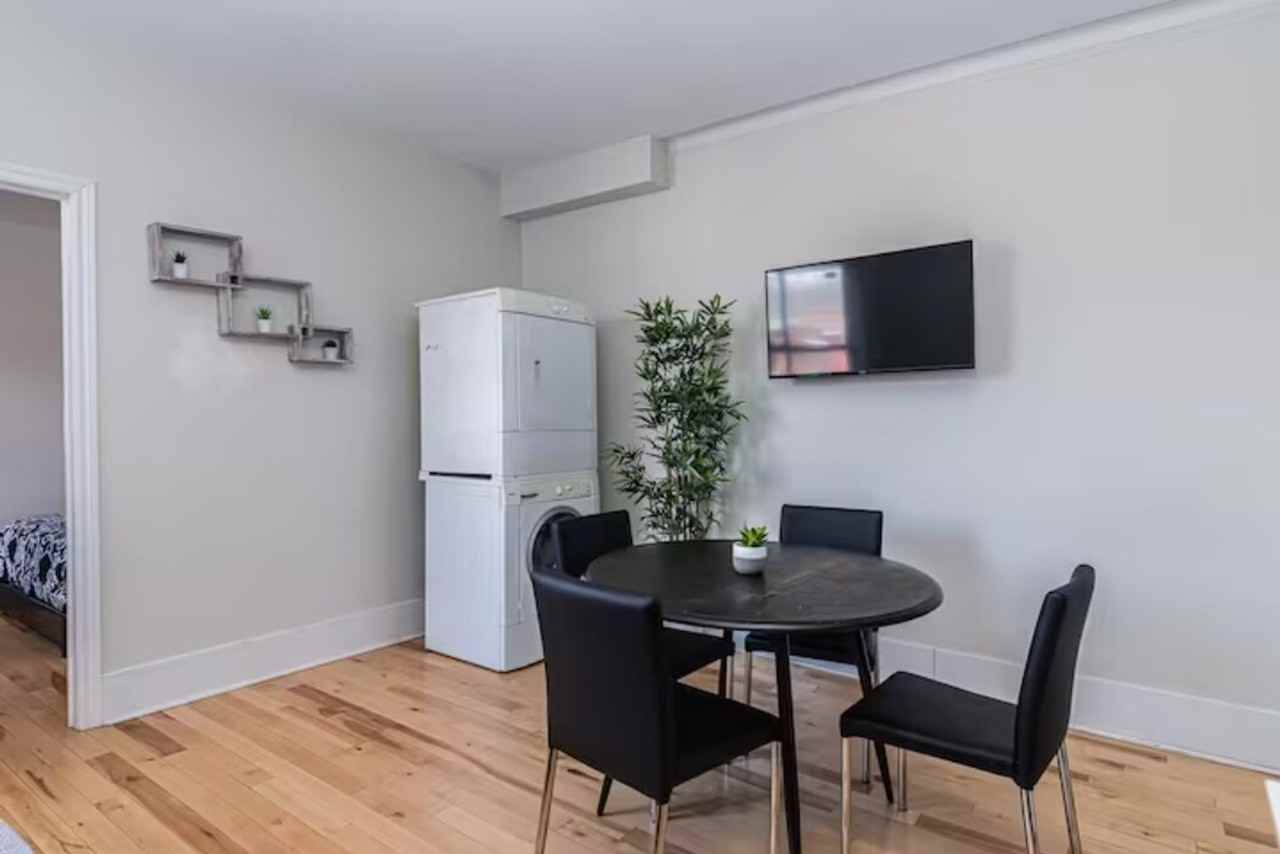 967 Rue Sainte-Marguerite #1363768P - Photo 5 of 17