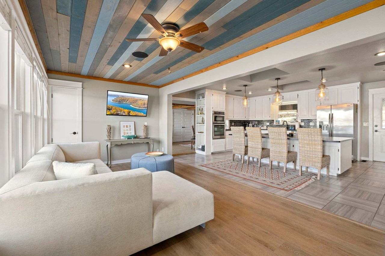 9063 Mundell Rd #1365316P - Photo 5 of 38