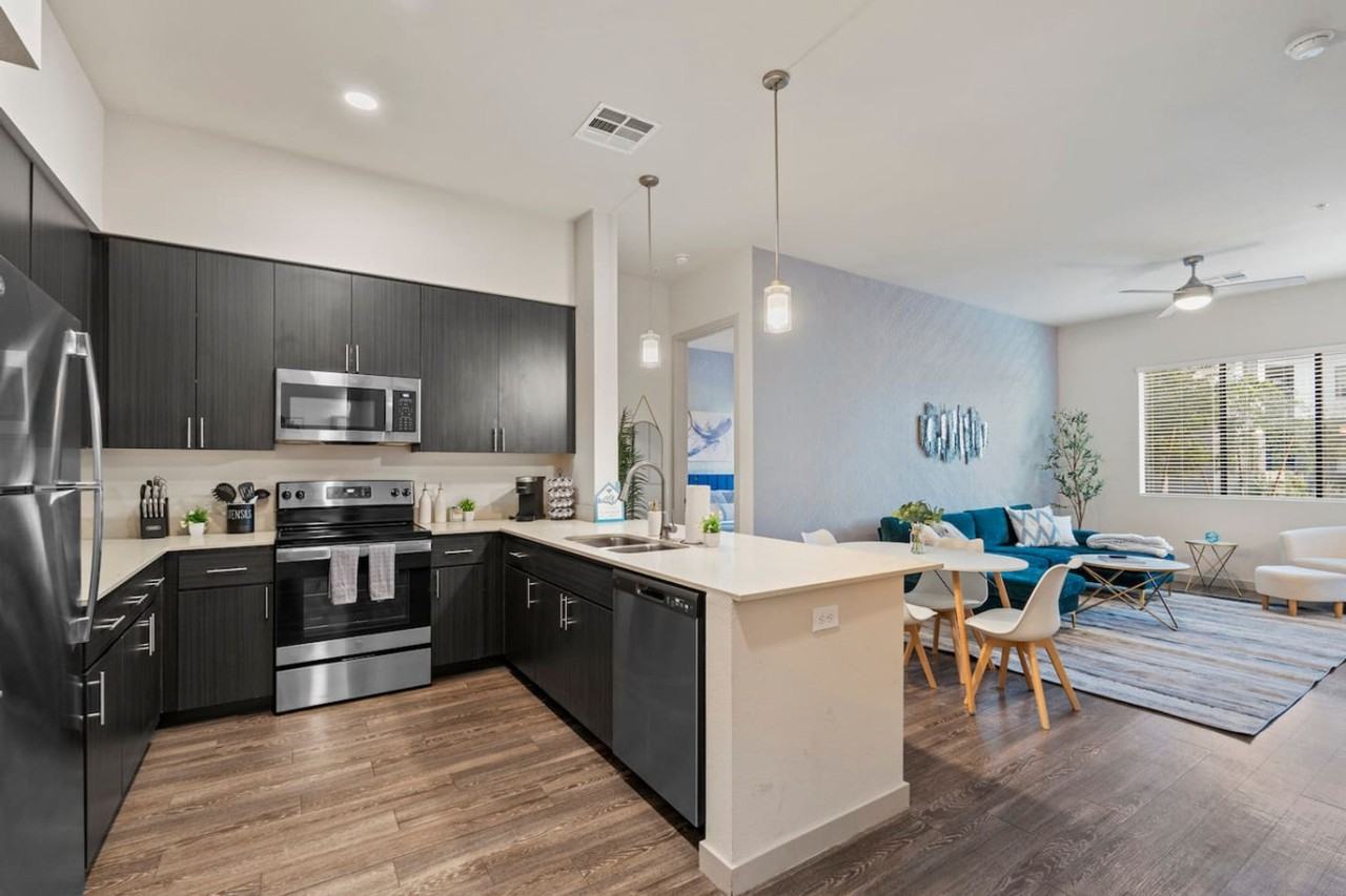 500 W Broadway Rd #1366959P - Photo 5 of 31