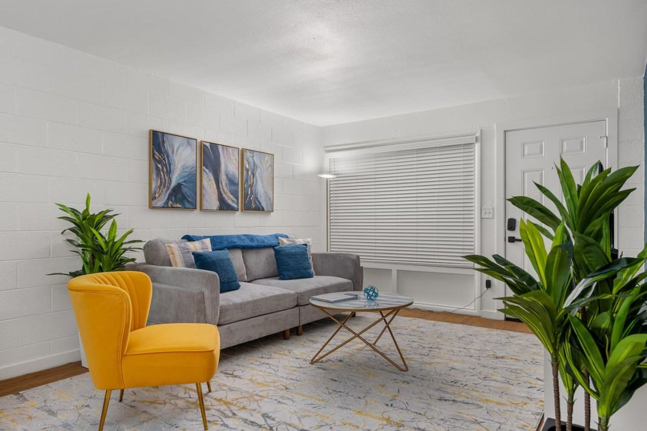 109 E Broadway Rd #1366965P - Photo 4 of 28