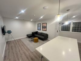 featured image of 225 Vine St Nw