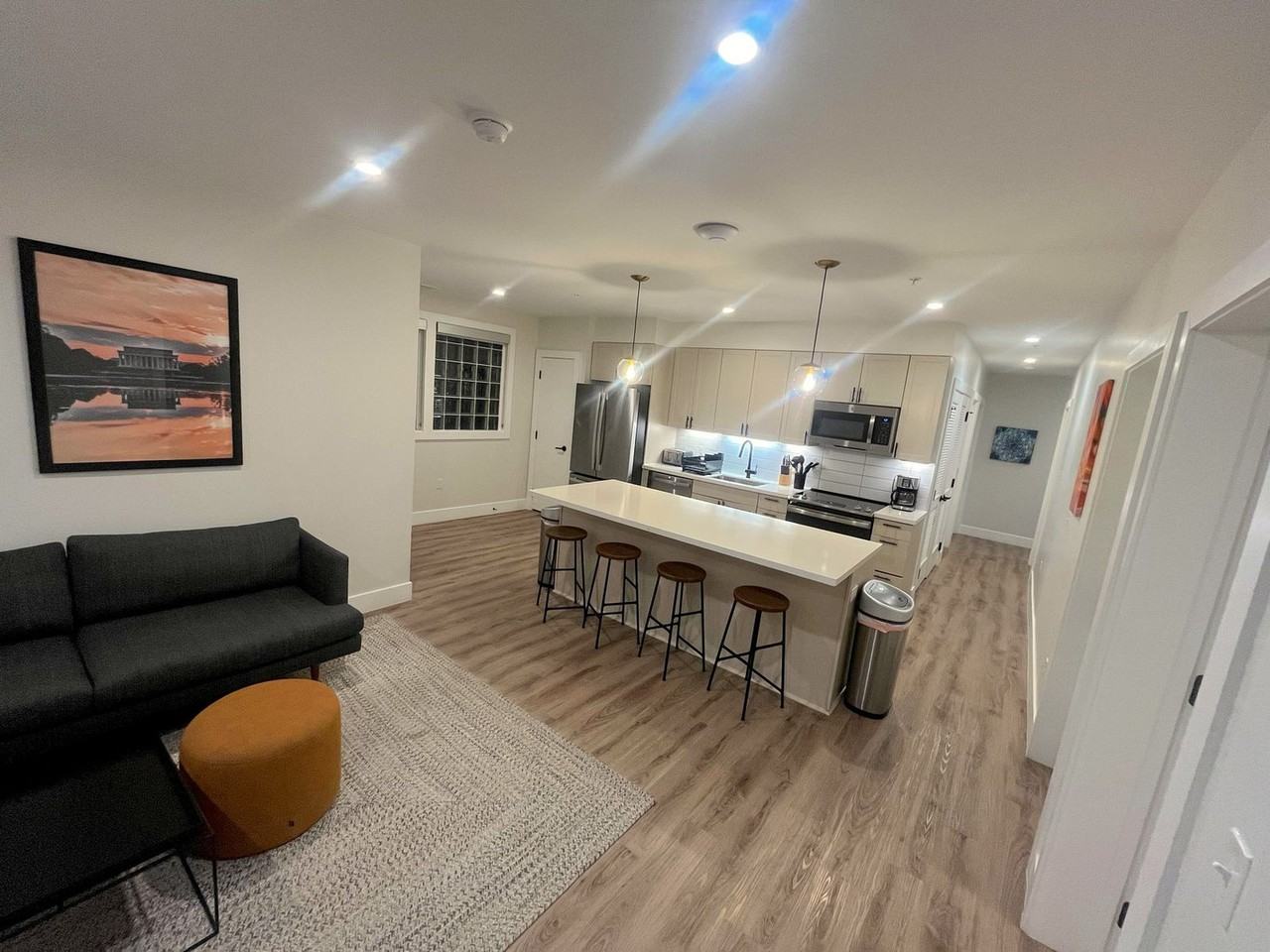 225 Vine St Nw #1355766P - Photo 2 of 17