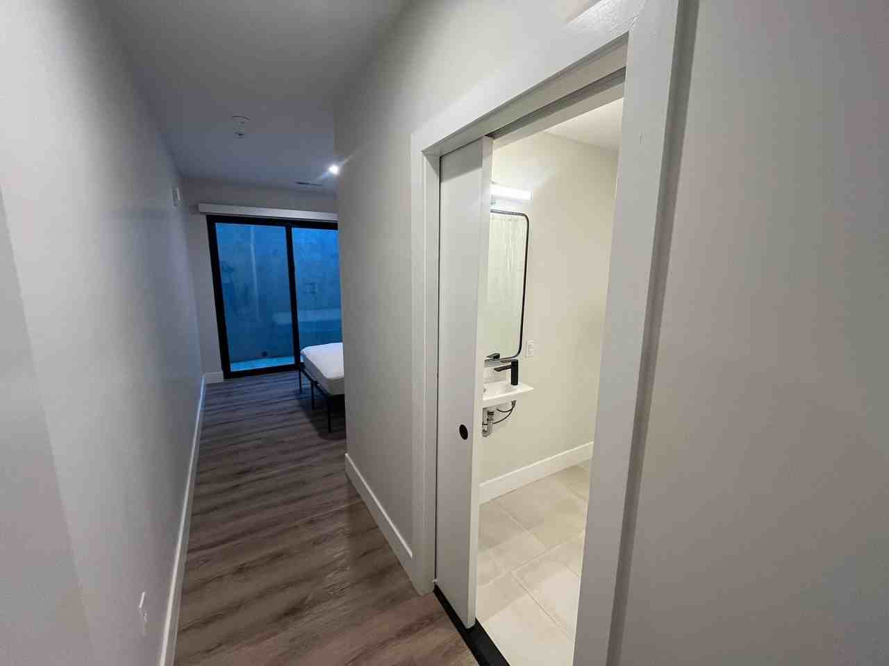 225 Vine St Nw #1355766P - Photo 3 of 17