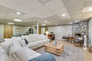 7 Creekside Ln - Photo 1 of 1