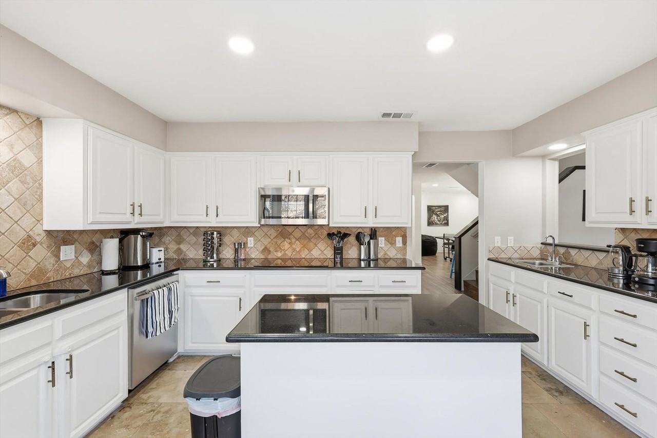 3533 Arbuckle Dr #1369225P - Photo 7 of 46