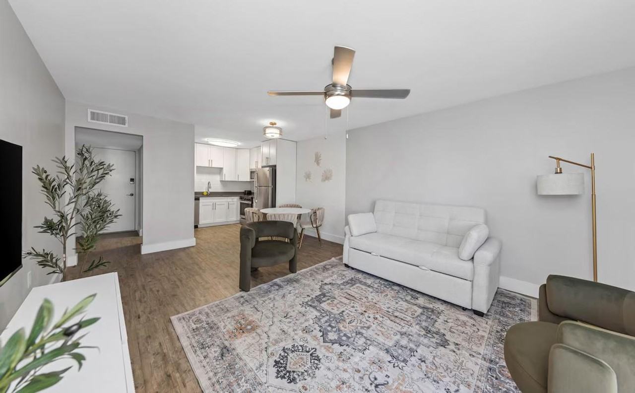 4355 W Kennedy Blvd #1369909P - Photo 3 of 50