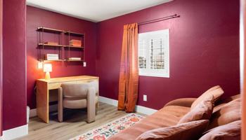 featured image of 2431 E Laurel St