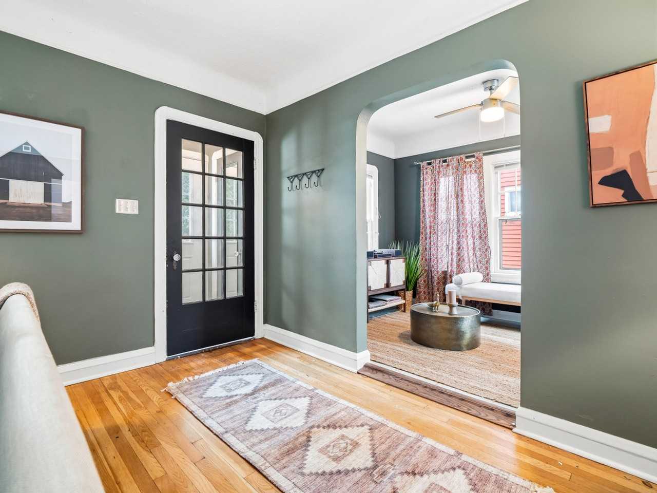 3621 Silsby Rd #1332844P - Photo 7 of 48