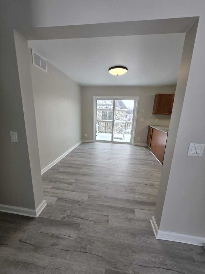 10 Susquehanna Drive - Photo 4 of 21