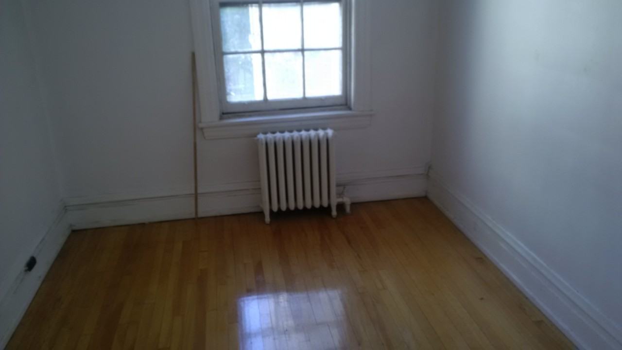 353 Frank Street #4 - Photo 3 of 14