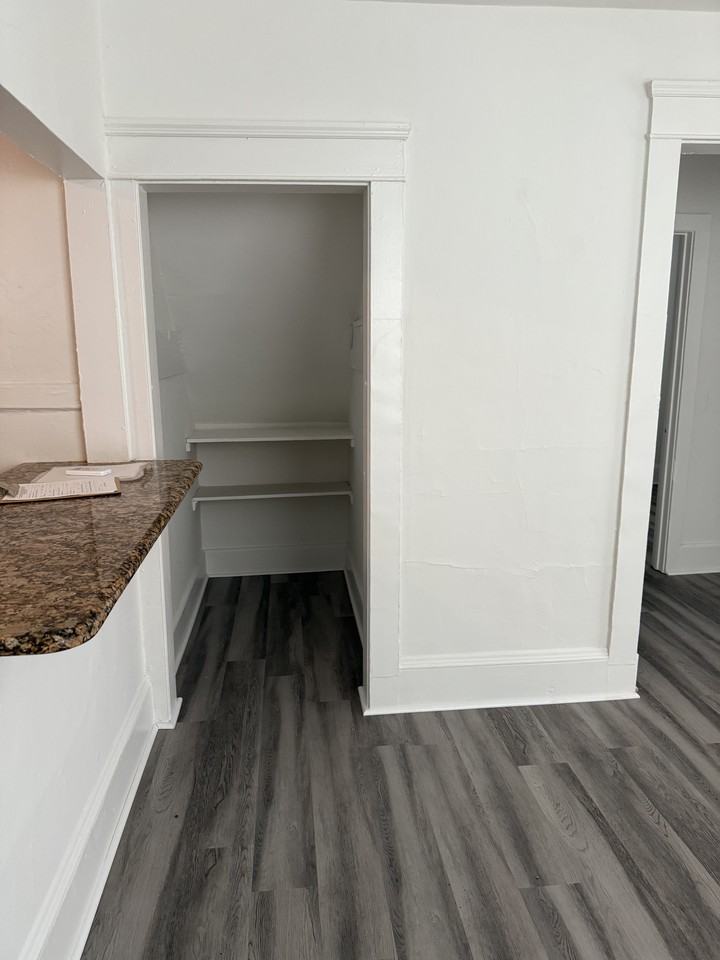 19 South Hollywood Avenue #1 - Photo 7 of 19