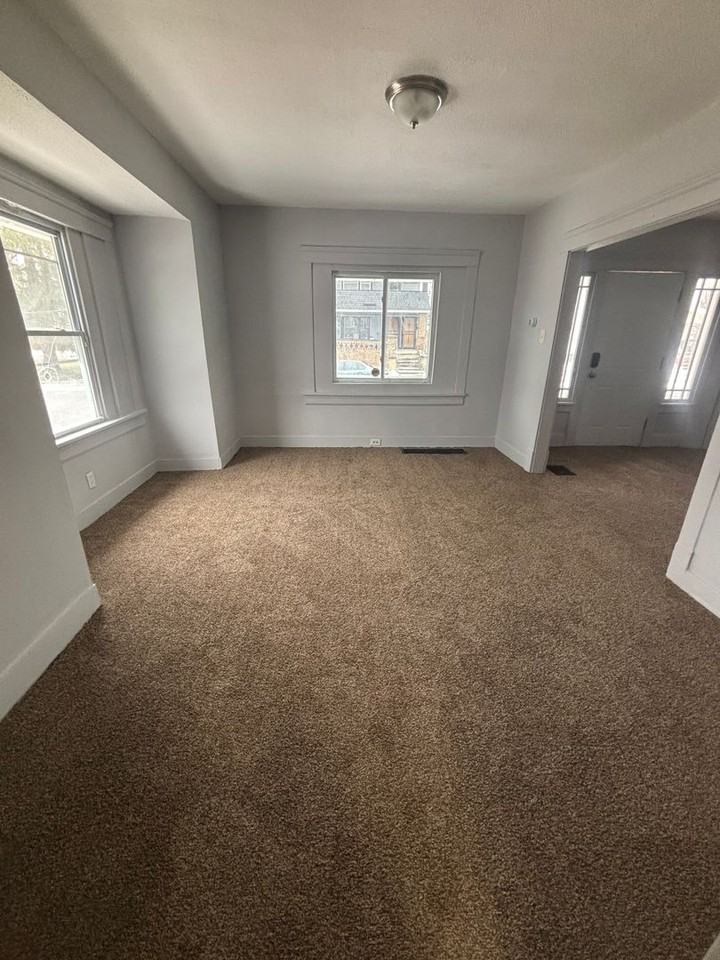 866 E 130th St - Photo 4 of 10