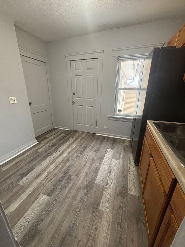 866 E 130th St - Photo 5 of 10