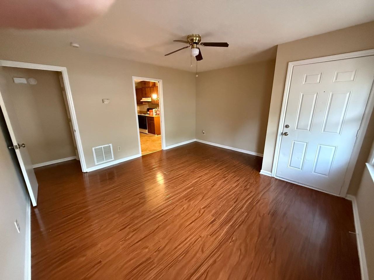 45 Ezzard St - Photo 7 of 7