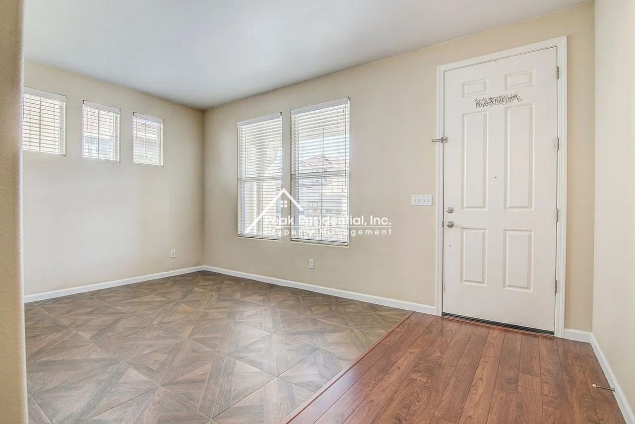 12307 Pawcatuck Way - Photo 5 of 27