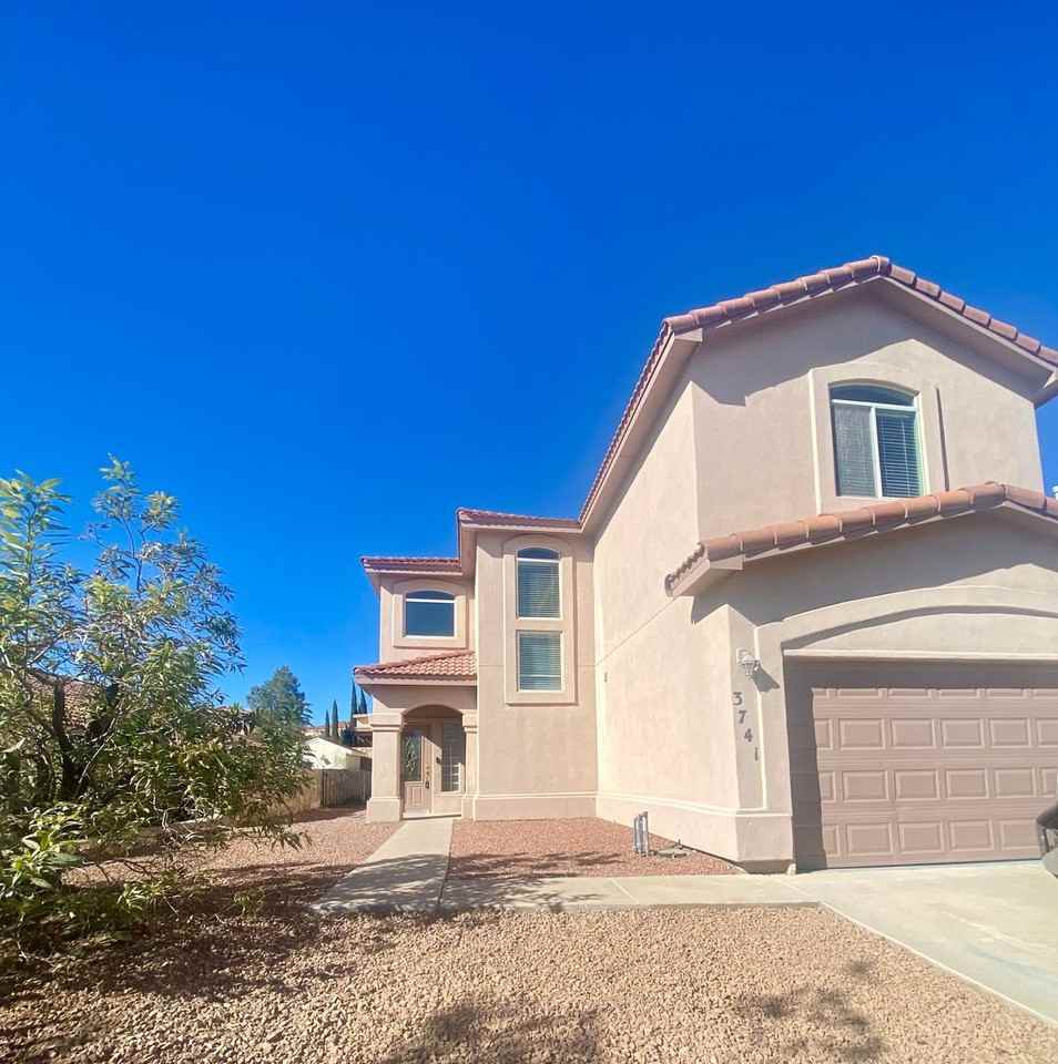 3741 Piedras Negras Dr - Photo 4 of 19