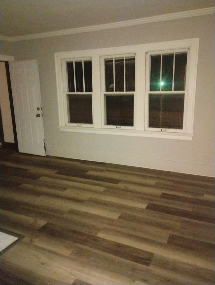 1427 Royalton Rd - Photo 5 of 13