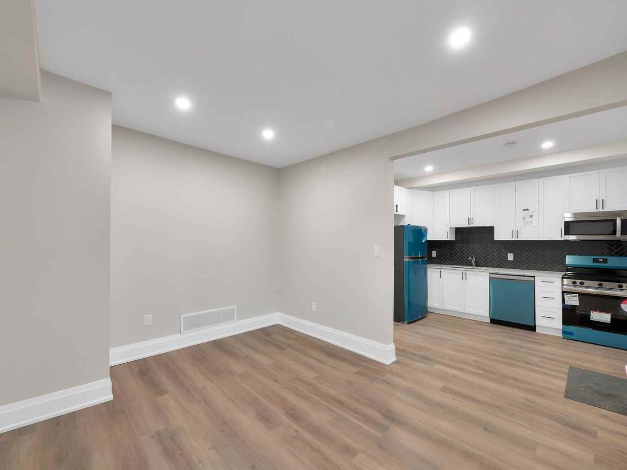 51 Stirton Street #1 - Photo 4 of 18