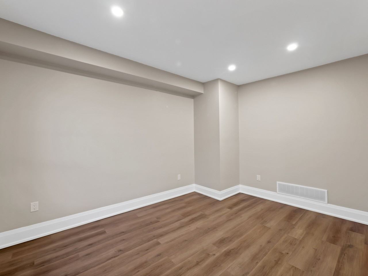 51 Stirton Street #1 - Photo 2 of 18