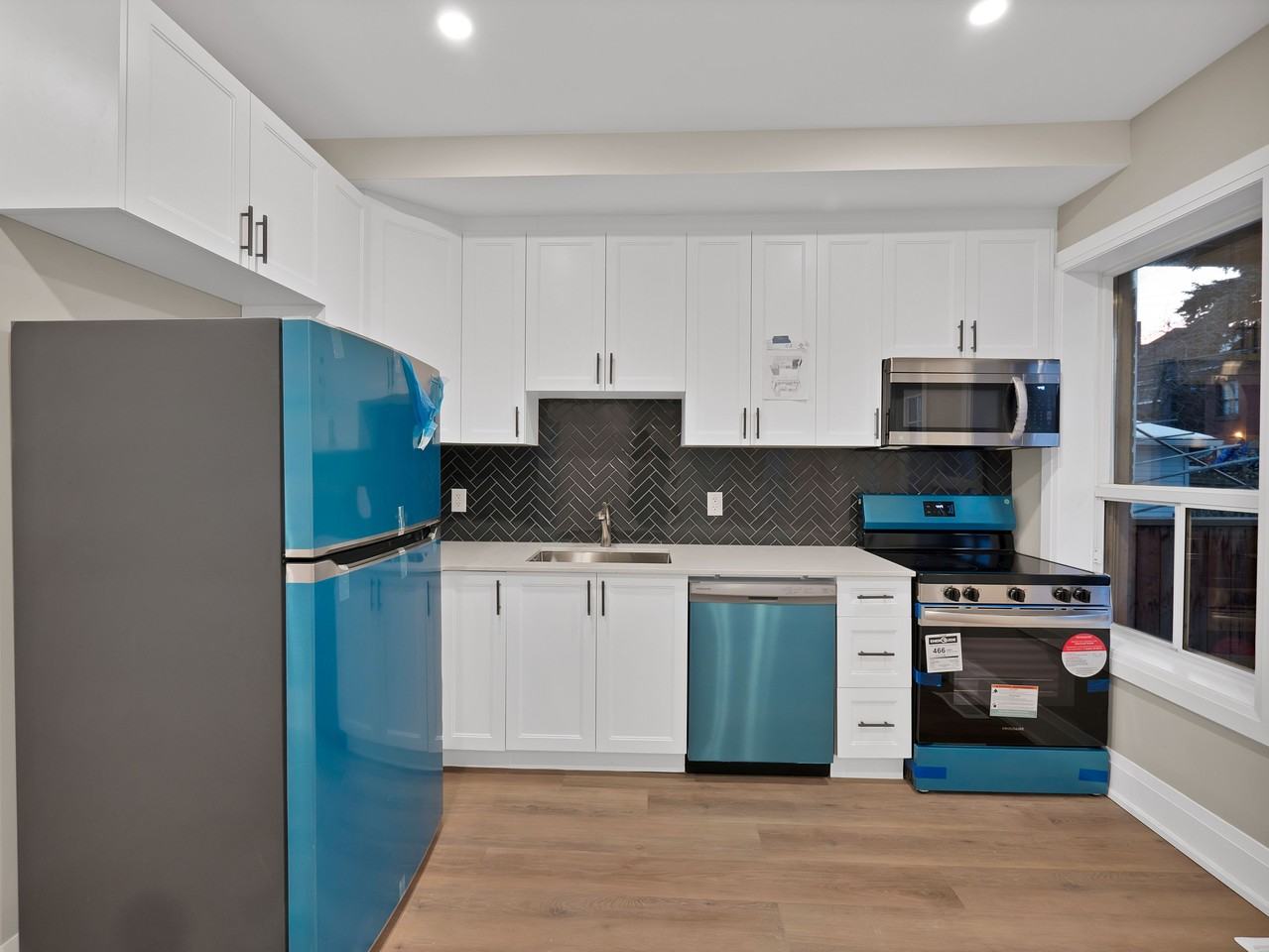 51 Stirton Street #1 - Photo 5 of 18