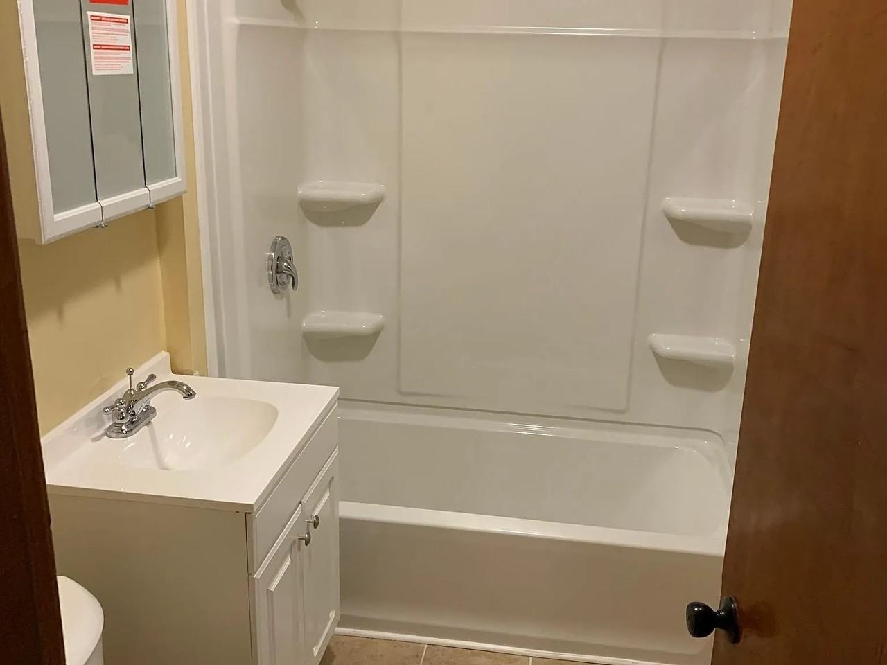 87A Ferry Street - Photo 6 of 23