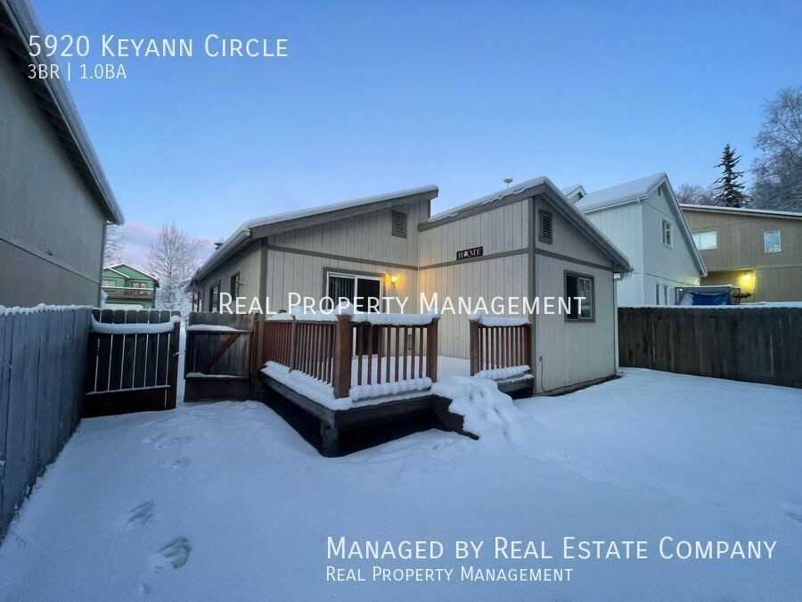 5920 Keyann Cir - Photo 6 of 24