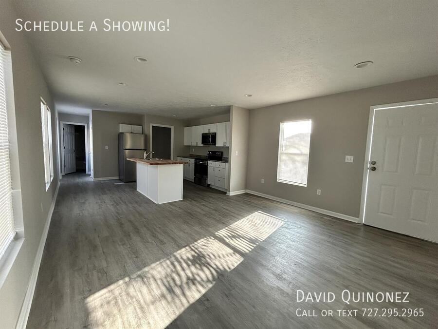 5715 Heather View Ln - Photo 3 of 11