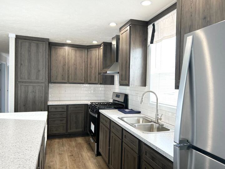 29909 Flushing Dr #71 - Photo 5 of 28